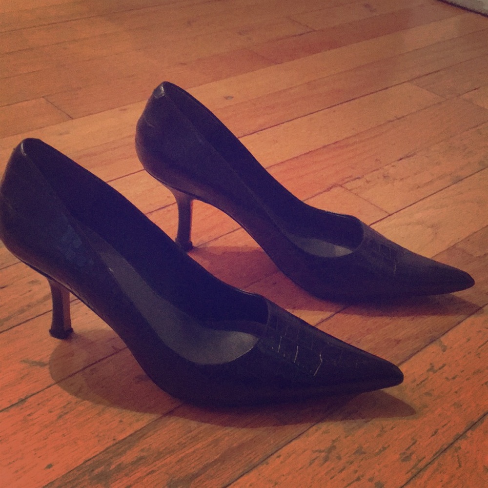 Black nine west heels